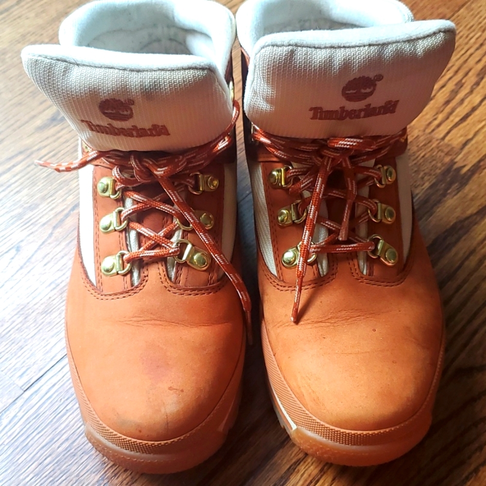 Timberland hiking boots, size 6m